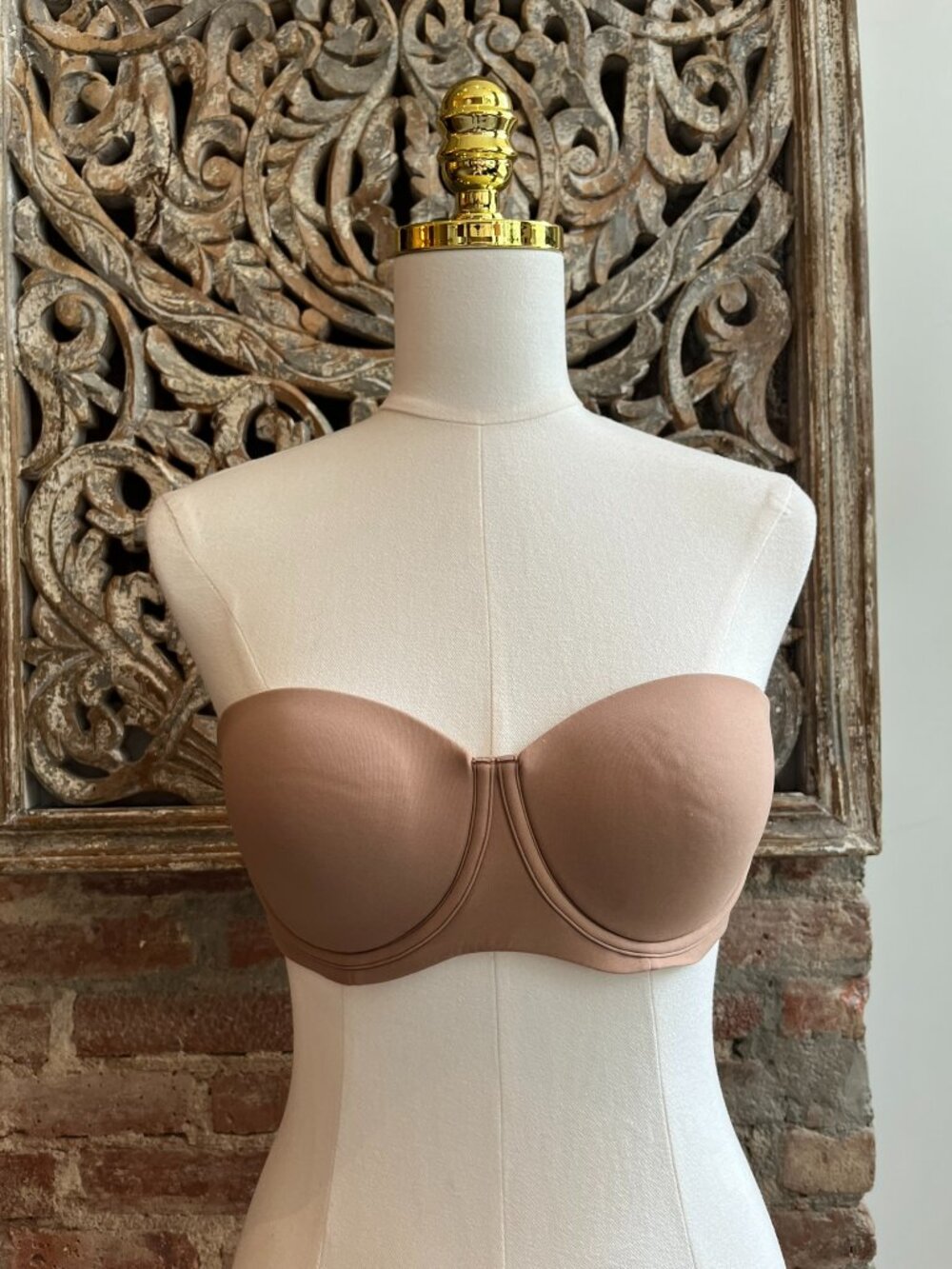 SKIMS Fits Everybody Unlined Demi Bra Nude Size 36B